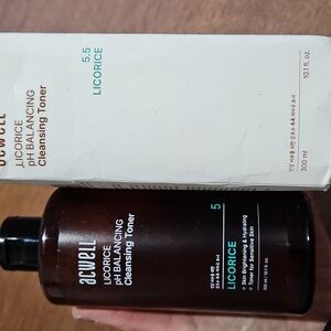 Licorice pH Balancing Cleansing Toner - ACWELL